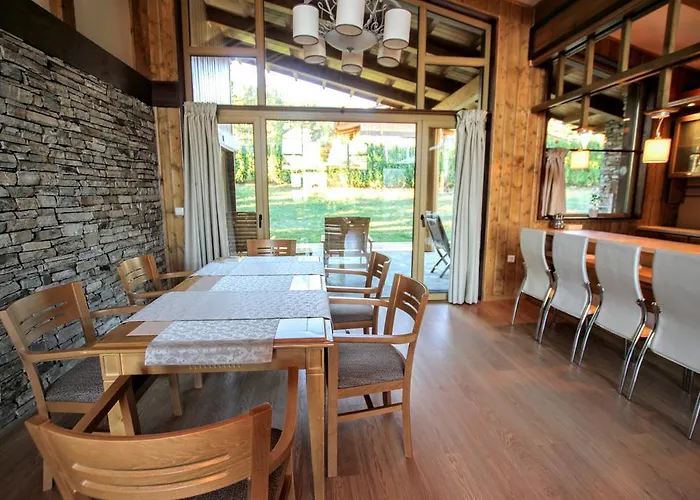 Alfa в пирин гольф & кантри клуб Villa Bansko